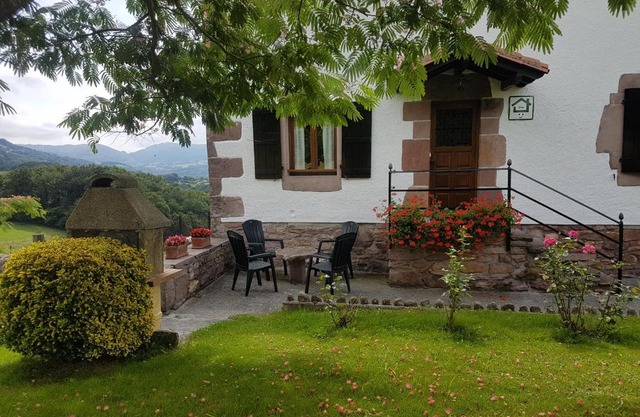 Casa Petisansenea 