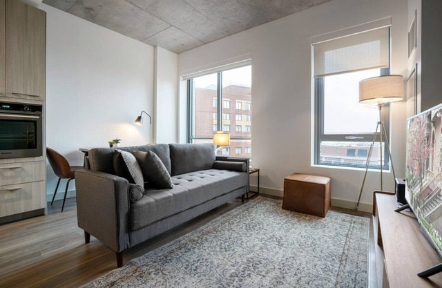Central Kendall Square Studio w/Gym, W/D near MIT & River by Blueground