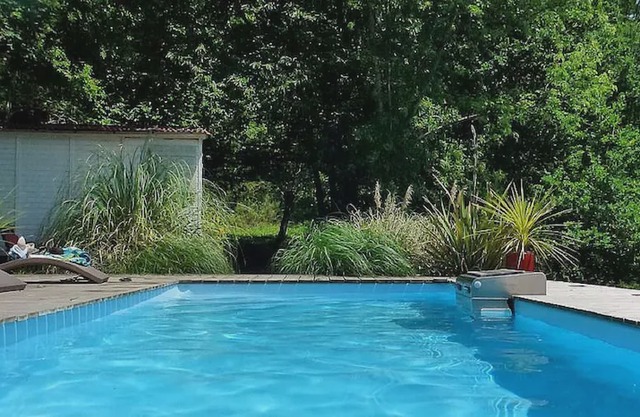 Chalet 3 (Sleeps 2, 1 Bedroom)