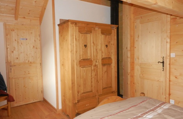 Chalet 8 people Ski area Monts Jura Lelex