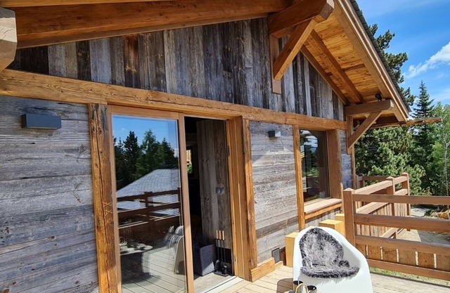 Chalet Hatsya Collection Cachemires