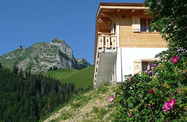 Chalet La Poya by Interhome