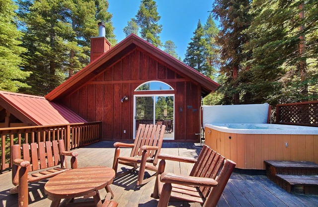 South Chalet Boutique Tahoe 