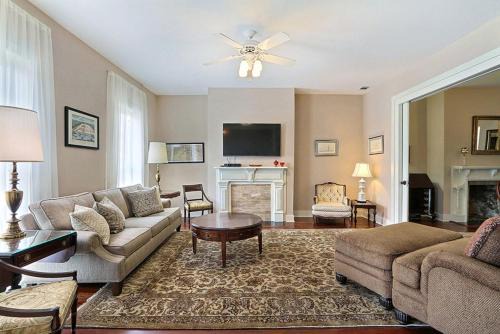 Change Of Place Estate 