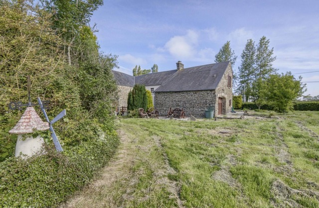 Holiday Berigny Swimming 