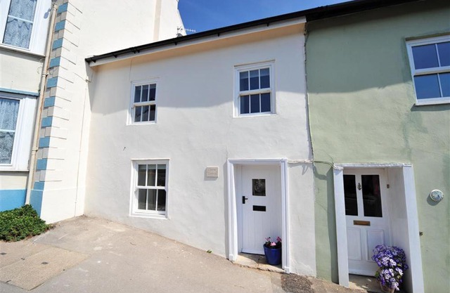 Charm Cottage Charmouth 