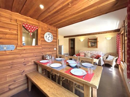 Briançon Pièces Personnes 