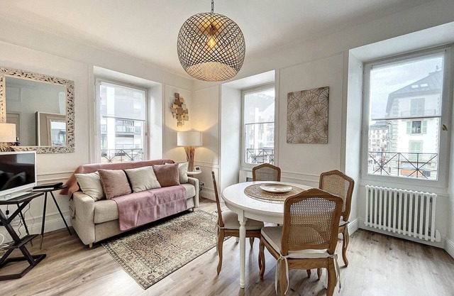 Charming apartment in Chamonix center, 4 ppl, parking