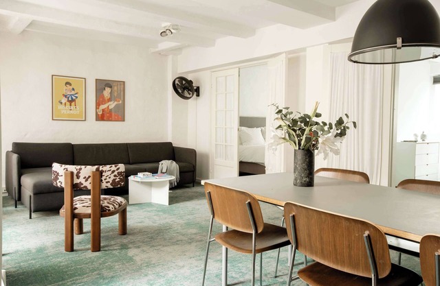 Churchill 2BR by Daniel & Jacob's