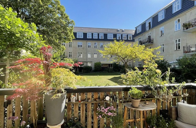 City Apartment in Frederiksberg with 2 bedrooms sleeps 4