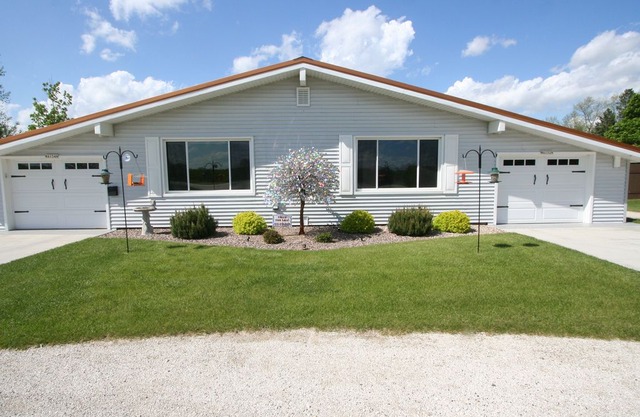 Close to Downtown Elkhart Lake!!