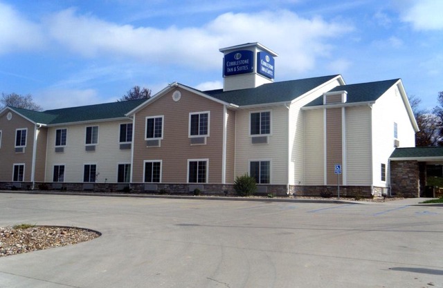 Cobblestone Inn Suites Bloomfield 
