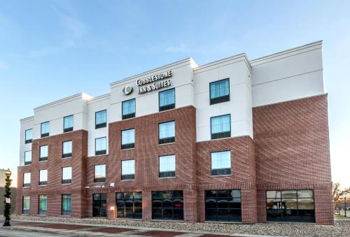 Cobblestone Inn Suites 