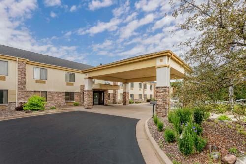 Comfort Inn Suites Black River Falls 