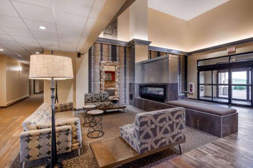 Comfort Suites Burlington 