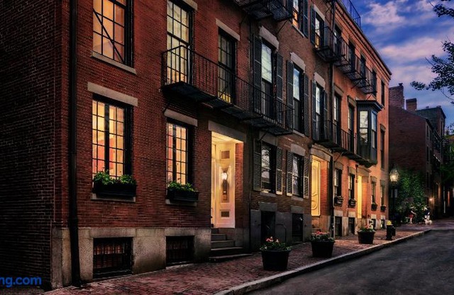 Comfy Beacon Hill Studio Great for Work Travel #7