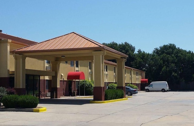Coratel Inn & Suites by Jasper Park City