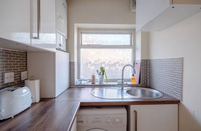 Cosy 1-Bed Flat Near Primrose Hill