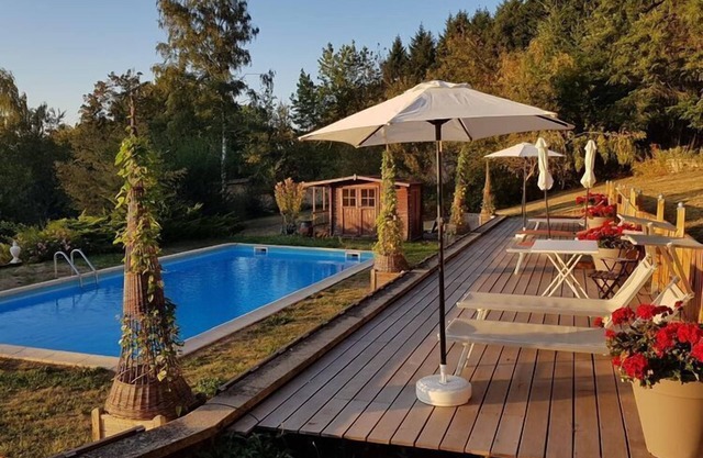 Castle Onlay Swimming 