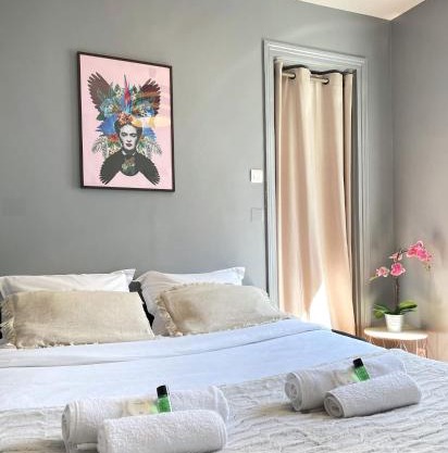 Cosy Studio Near Arc de Triomphe