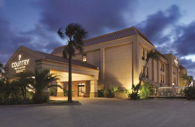 Country Inn & Suites by Radisson, Portland, TX