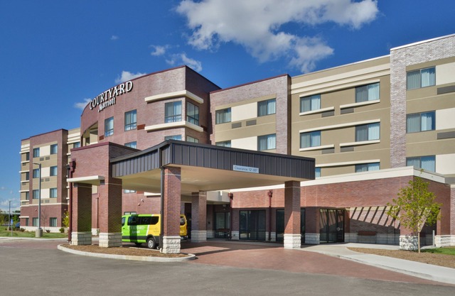 Courtyard by Marriott St Louis Chesterfield