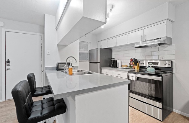 Cozy 1 Bedroom Apt in Highland Austin 3372
