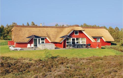 Cozy Home In Rømø With Sauna