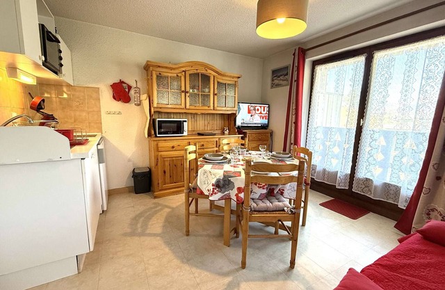 Cozy Ski-In/Ski-Out Apartment in Praz Sur Arly for 4 with Balcony, Parking, and Ski Locker