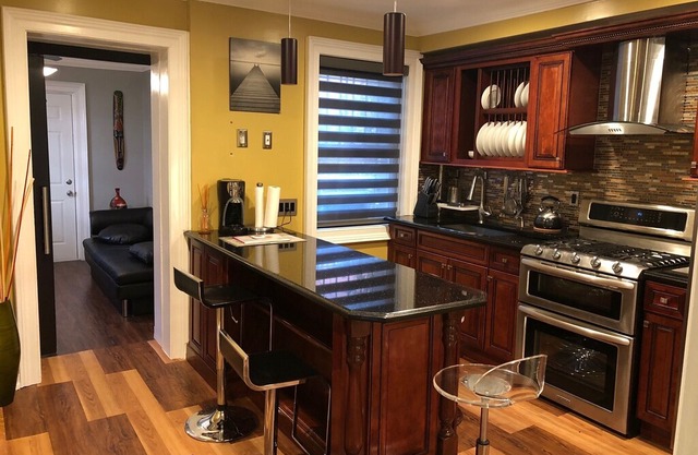 Crown Heights Brownstone - Brooklyn Beauty