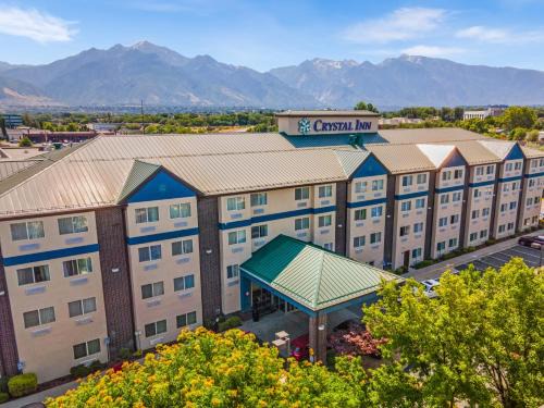 Crystal Inn Hotel Suites 