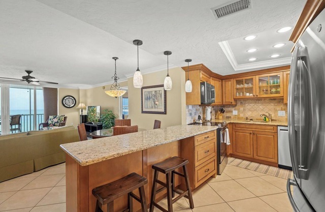 Crystal Sands Tower Unit 1004 - Beachfront