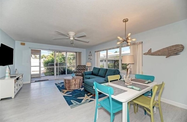 Crystal Sands Villa 12 - Private Beach