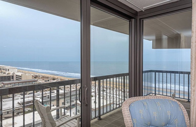 Cute, cozy 2 bedroom oceanfront condo with free WiFi, a great ocean view, and awesome amenities including indoor/outdoor pools and a game room located uptown!