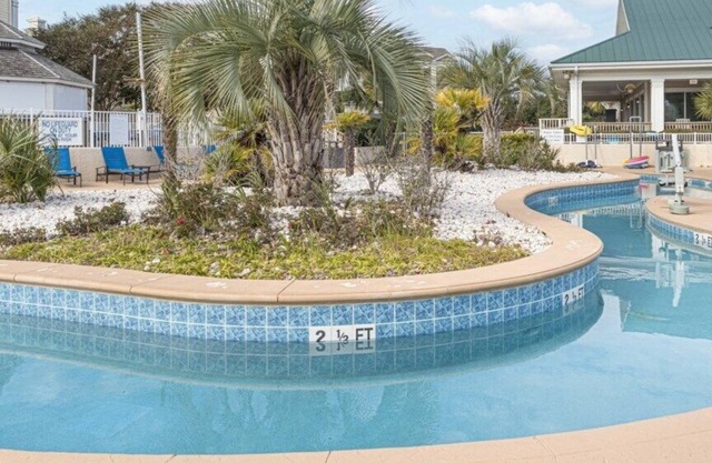 Delightful Harbour Lights, 2 Bedroom Combined