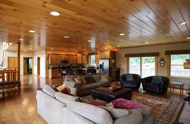 Close Waterville Valley Resort 