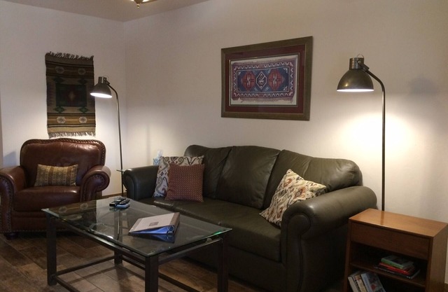 Desert Morada Casita B 2Bed/2Bath Dog Allowed max 2