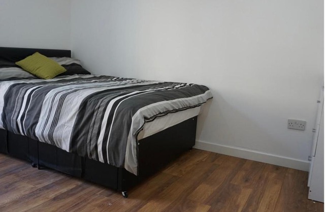 Dewsbury Town Centre 