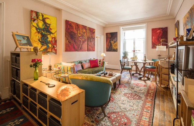 Discover Central Paris from an Artsy Private Apartment at Invalides Eiffel Tower