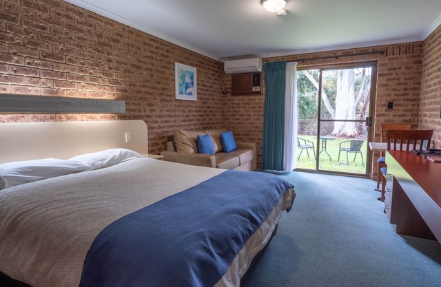 Eildon Parkview Motor Inn - Room 4.