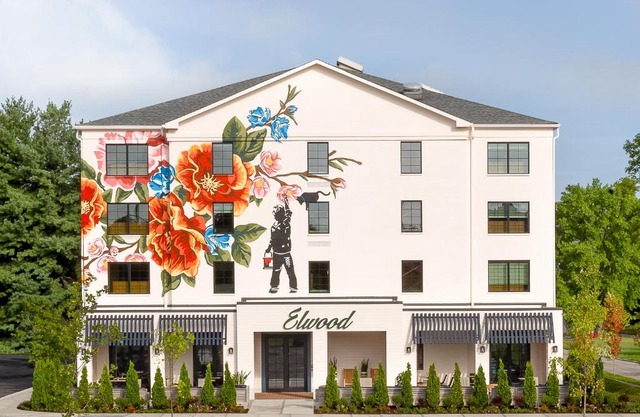 Elwood Hotel Lexington 