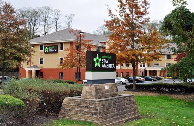 Stay America Suites Red Bank Middletown 