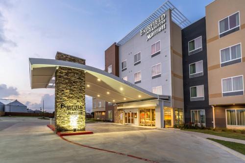 Fairfield Inn 