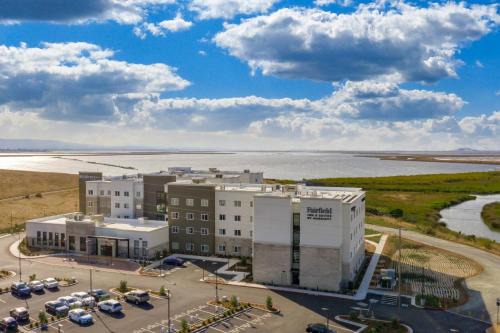 Fairfield Inn Suites 