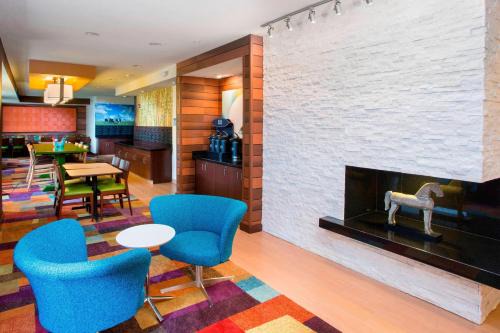 Fairfield Inn 