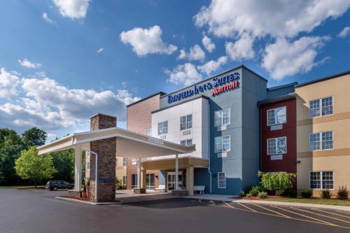 Fairfield Inn 