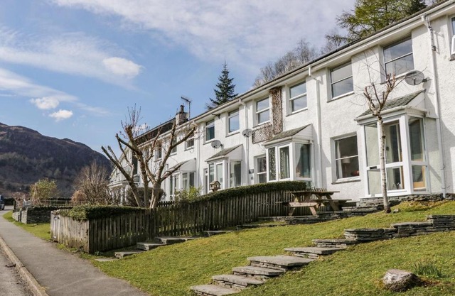 Thrang Brow Chapel Stile 