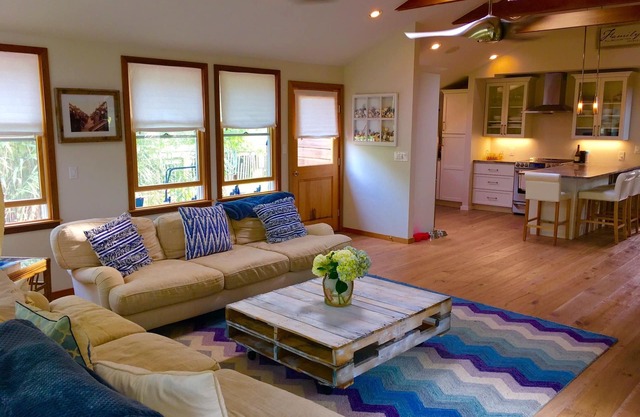 Fire Island Beach House- FAMILIES ONLY