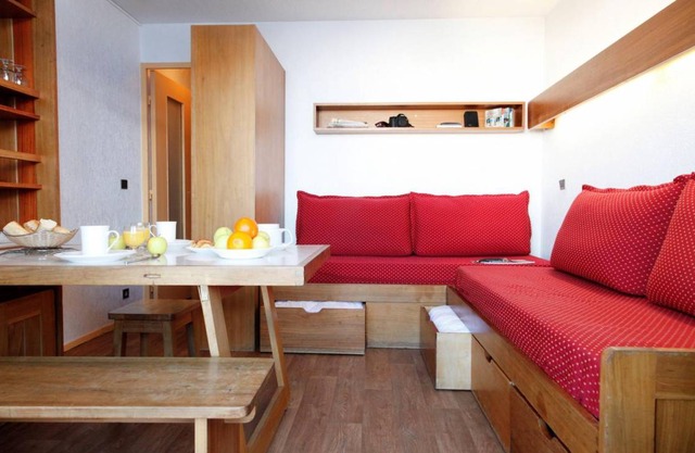 Foot Of The Slopes Ski Locker Val Thorens 