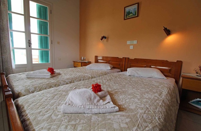 Frankis Agios Perithia 